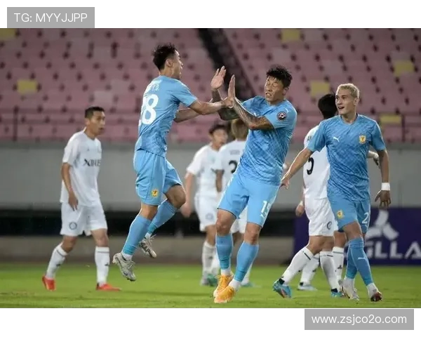 张煜东：逆转功臣感谢队友支持 雨天主场成制胜关键(3)