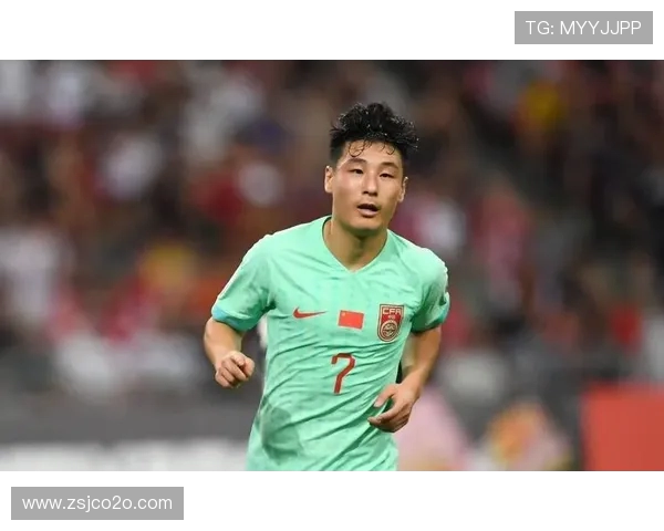 武磊与艾克森:里皮战术下的锋线遗憾 武磊与艾克森:里皮战术下的锋线遗憾